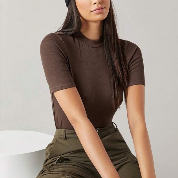 5 colors avail - Bodycon short sleeve stretchy essential basic Top - Picture 10 of 10